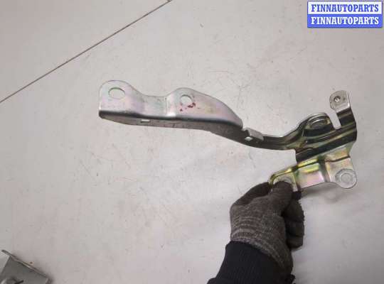 купить Петля капота на KIA Ceed 2007-2012