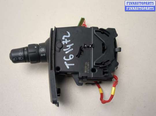 Переключатель поворотов RN1579925 на Renault Kangoo 2013-2021