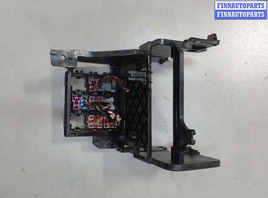 купить Кронштейн блока управления на Volkswagen Tiguan 2007-2011