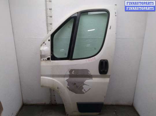 Стекло боковой двери FT564938 на Citroen Jumper (Relay) 2014-2025