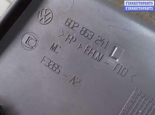 купить Консоль салона (кулисная часть) на Volkswagen Polo 2001-2005