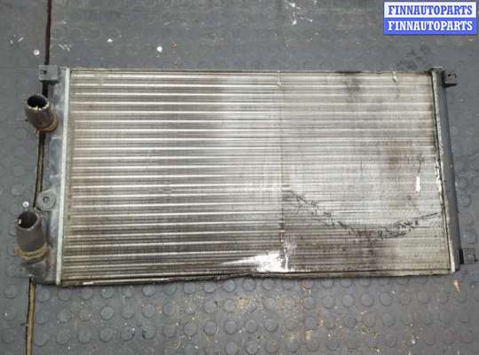 Радиатор охлаждения двигателя OP2385389 на Opel Movano 1998-2010