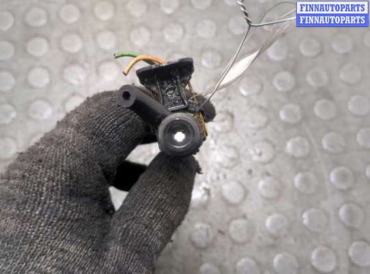 Форсунка топливная на Renault Clio III