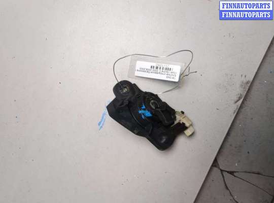 купить Кнопка открывания багажника с крышки на Opel Vectra C 2002-2008