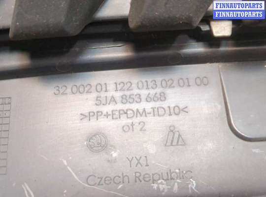 купить Решетка радиатора на Skoda Rapid 2012-2020