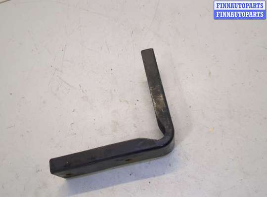 купить Кронштейн (лапа крепления) на Infiniti QX56 2010-2013