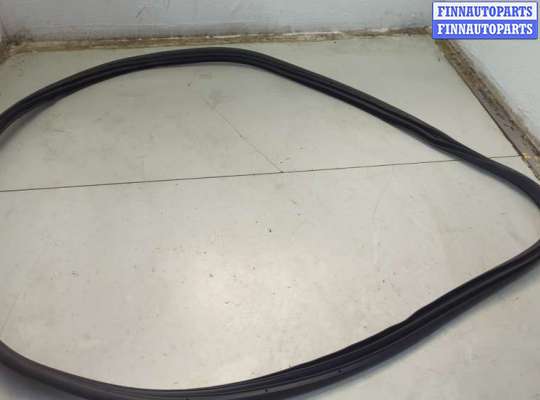 купить Уплотнитель на Mazda 3 (BP) 2019-2025