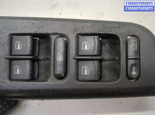 купить Кнопка стеклоподъемника (блок кнопок) на Volkswagen Golf 4 1997-2005