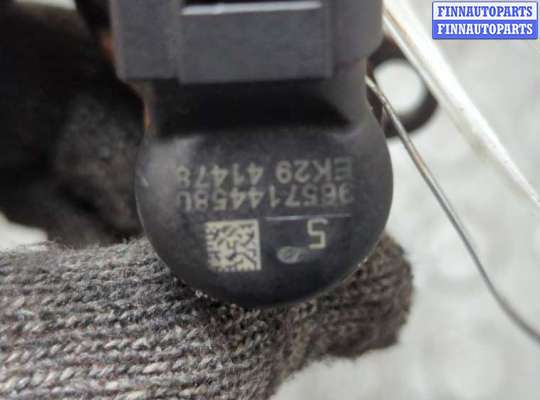 Форсунка топливная на Ford Focus II