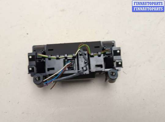 купить Переключатель отопителя (печки) на Mercedes CLS C219 2004-2010