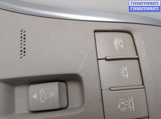 купить Фонарь салона (плафон) на Infiniti JX 2012-2014