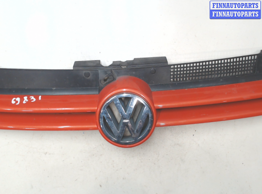 купить Решетка радиатора на Volkswagen Golf 4 1997-2005