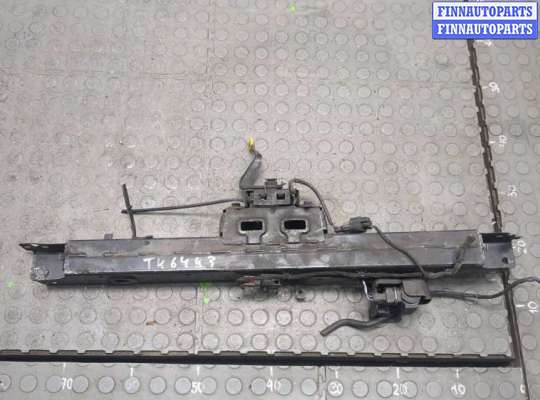 Купить Рамка капота на Opel Zafira C 2011-2019 Рамка капота OP2381310 на Opel Zafira C 2011-2019