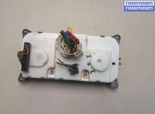 купить Переключатель отопителя (печки) на Jeep Liberty 2001-2007