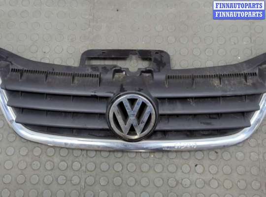 купить Решетка радиатора на Volkswagen Touran 2003-2006