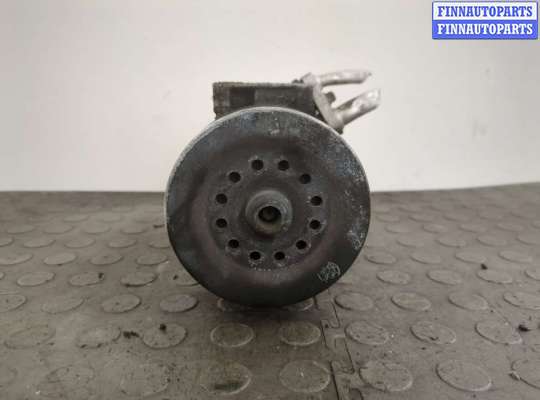 Компрессор кондиционера OP2413885 на Opel Corsa D 2006-2014