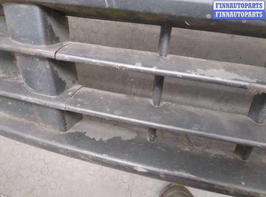 купить Заглушка (решётка) бампера на Volkswagen Caddy 2004-2015