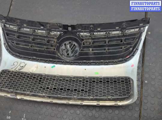 купить Решетка радиатора на Volkswagen Touareg 2006-2010