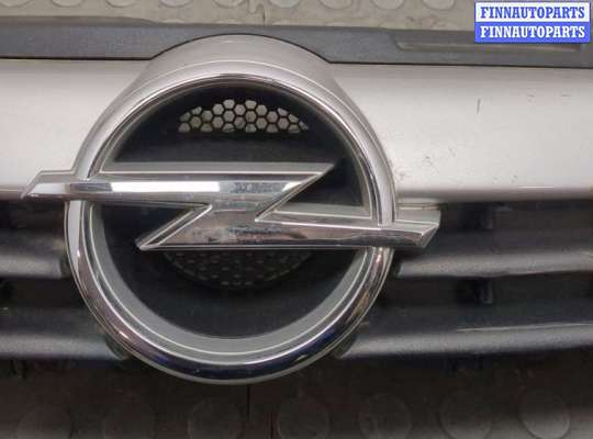 купить Решетка радиатора на Opel Astra H 2004-2010
