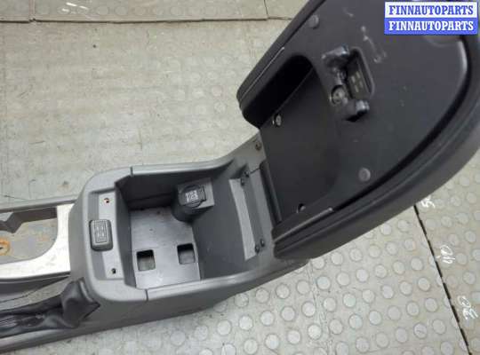 купить Консоль салона (кулисная часть) на Ford Focus 2 2008-2011