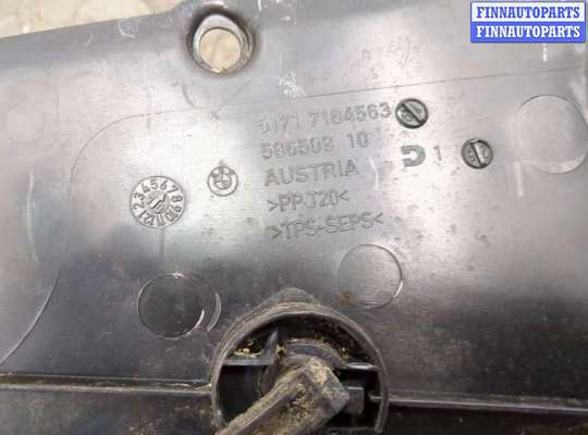 купить Жабо под дворники (дождевик) на BMW 7 F01 2008-2015