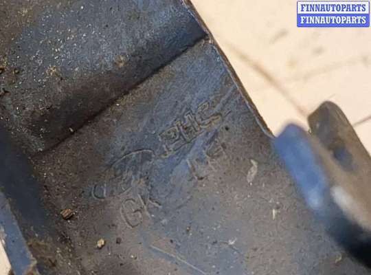 купить Петля капота на Hyundai Coupe (Tiburon) 2002-2009