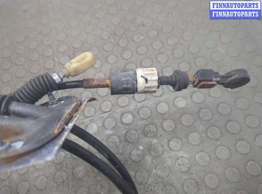 купить Трос кулисы КПП на Volvo S40 2004-2012