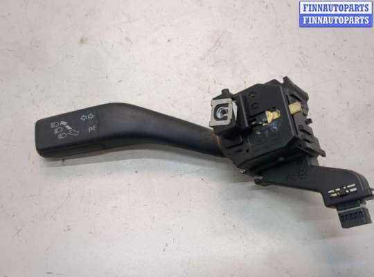 купить Переключатель поворотов на Volkswagen Caddy 2004-2015