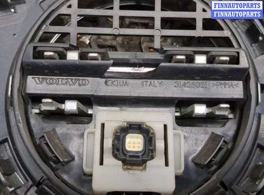 купить Решетка радиатора на Volvo XC90 2014-2019