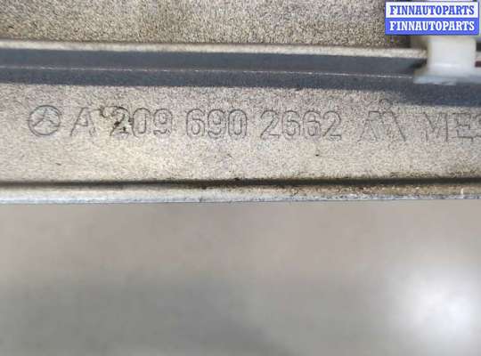Молдинг крыла MB1154537 на Mercedes CLK W209 2002-2009