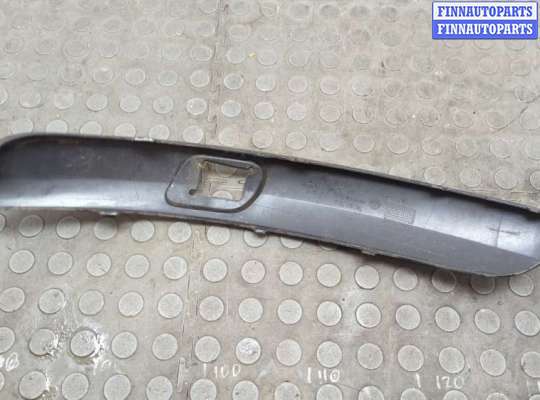 купить Молдинг бампера на Volkswagen Golf 5 2003-2009