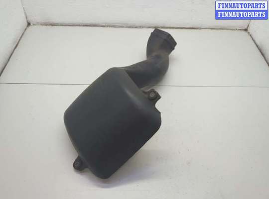 купить Воздухозаборник на Volvo XC90 2002-2014