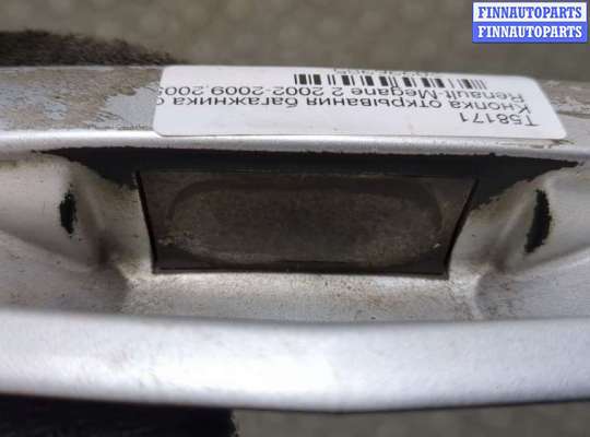 купить Кнопка открывания багажника с крышки на Renault Megane 2 2002-2009