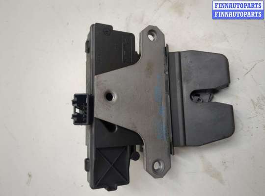 Замок багажника