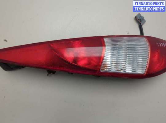 Фонарь задний на Ford Mondeo III