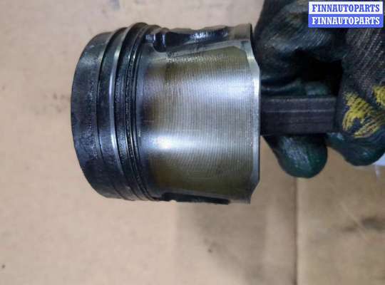 Поршневая группа (поршень, шатун) на Hyundai i40