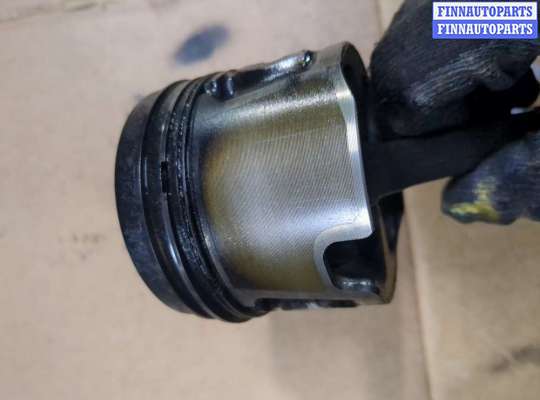 Поршневая группа (поршень, шатун) на Hyundai i40