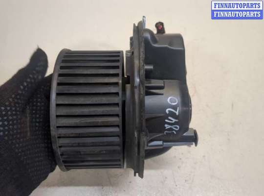 купить Двигатель отопителя (моторчик печки) на Volkswagen Touran 2003-2006