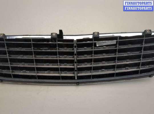 купить Решетка радиатора на Mercedes C W203 2000-2008
