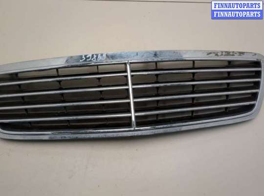 Решетка радиатора MB1701448 на Mercedes C W203 2000-2008