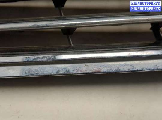купить Решетка радиатора на Mercedes C W203 2000-2008