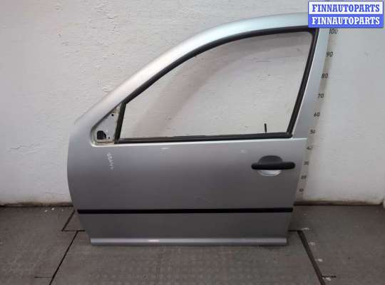 Стекло боковое двери на Volkswagen Golf IV (1J)