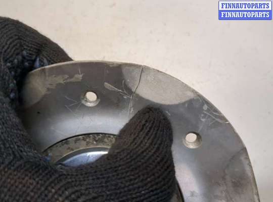 купить Колпачок литого диска на Volkswagen Golf 5 2003-2009