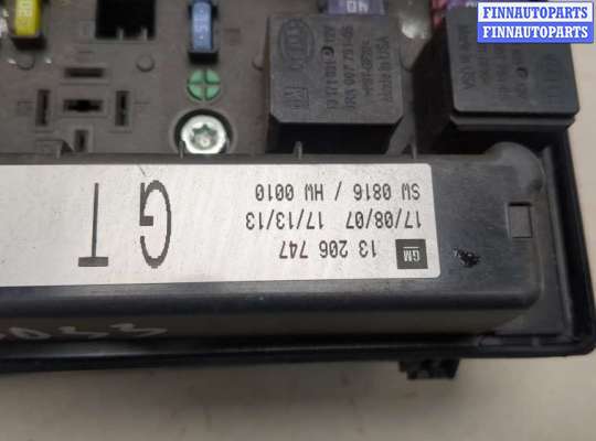 купить Блок предохранителей на Opel Zafira B 2005-2014