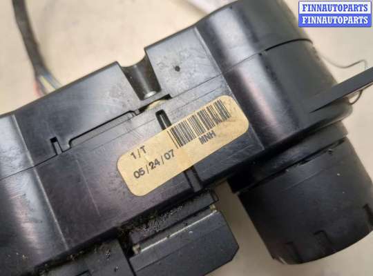 купить Переключатель отопителя (печки) на Ford Escape 2007-2012