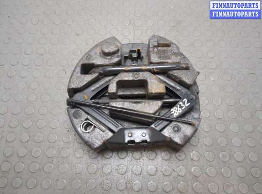 купить Набор инструментов штатный на Ford Focus 3 2011-2015