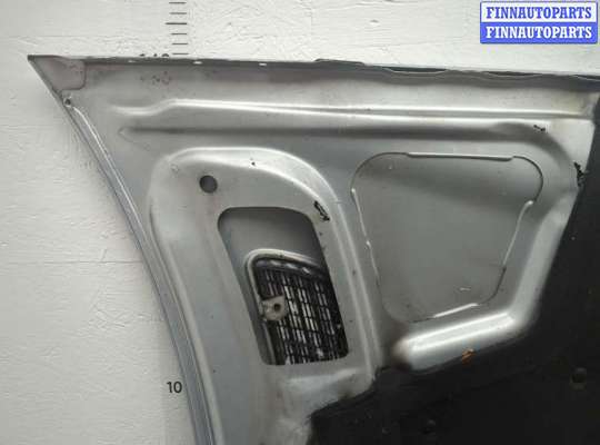 купить Решетка радиатора на Mercedes C W203 2000-2008