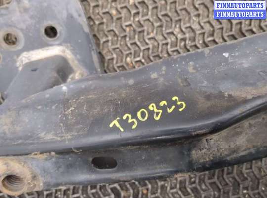 купить Усилитель бампера на Volkswagen Touareg 2002-2007