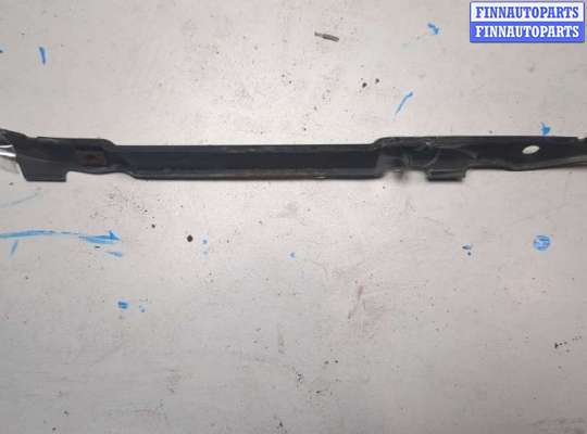 Кронштейн бампера на Mercedes-Benz ML (W164)