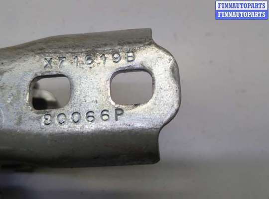 купить Петля двери на Chevrolet Equinox 2017-2024